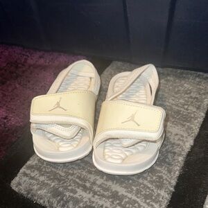 Jordan Kids Cream Slide Sandals with Jumpman Logo